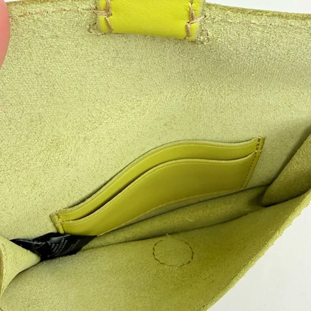Fossil AUSTIN Yellow Cowhide Leather Turnkey Clasp Mini Wristlet Wallet